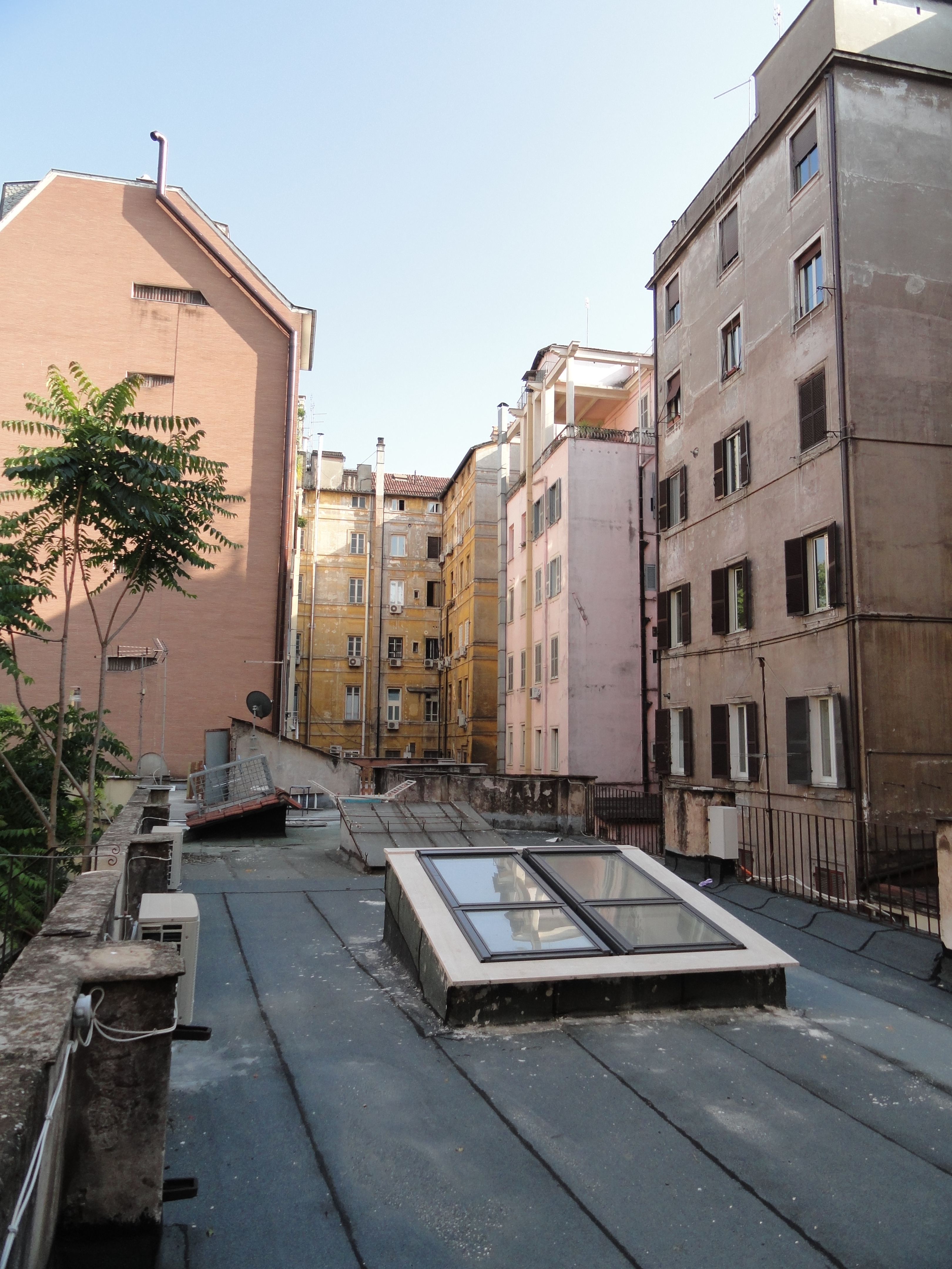 Il tetto con il lucernario